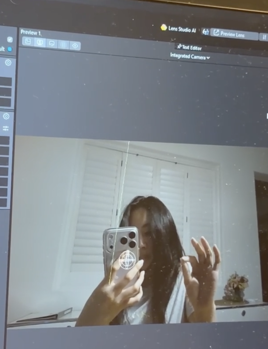 Spectacles Camera Detects Pinch Gesture